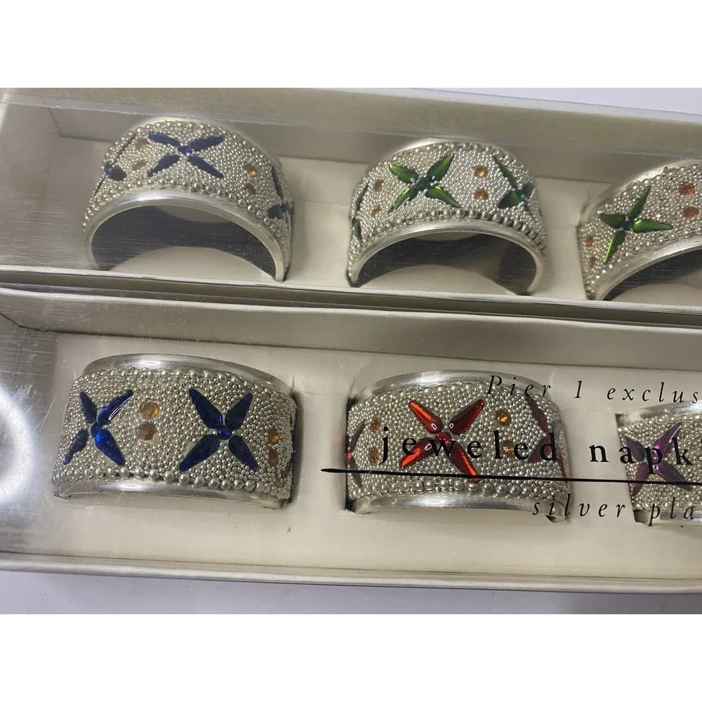 Pier 1 Jeweled Napkin Rings 2 Boxes 8 Rings Total Silver Plated Kitchen Decor